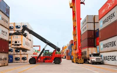 Brasil alcança US$ 629 bi na corrente de comércio em 2025; ApexBrasil avalia cenário favorável para exportadores