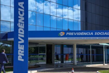 INSS cria coordenação para multar cartórios que omitirem óbitos e nascimentos; multas somam R$ 14 bilhões