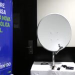 Moradores de 108 cidades já podem agendar a instalação gratuita de parabólicas