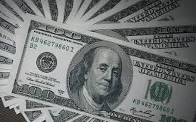 DÓLAR: moeda fecha em baixa com ata do Copom e acordo pelo fim do shutdown nos EUA