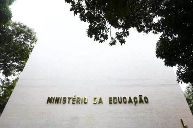 MEC publica autorização de cursos superiores em 23 cidades brasileiras