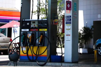 Preço da gasolina e diesel em Porto Alegre (RS): veja os valores médios