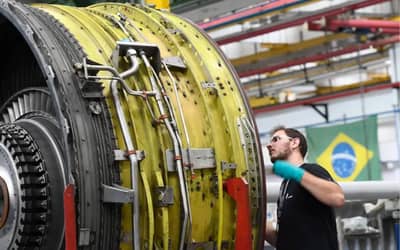 Redução da jornada de trabalho pode elevar custos das empresas em até R$ 267 bilhões ao ano, estima CNI