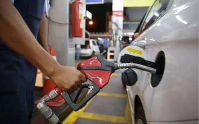 Governo pede investigação sobre alta no preço dos combustíveis