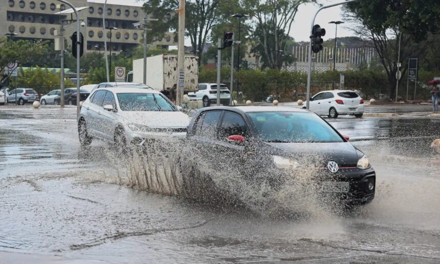 Inmet alerta para acumulados de chuva de até 150 mm no Norte e Nordeste