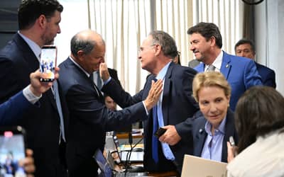 Senado Aprova Projeto de Renegociação de Dívidas Rurais com Recursos do Fundo Social do Pré-Sal (27/04)