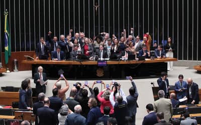 Câmara dos Deputados: Uma Semana Crítica para a Jornada de Trabalho