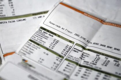 Conta de luz: consumidor pagará quase R$ 1 tri a mais com medidas aprovadas nos últimos quatro anos, diz levantamento