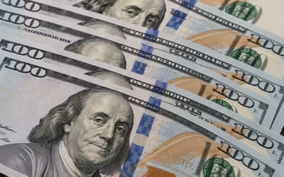 Dólar encerra em baixa de 0,16% após declaração do presidente do Fed de Nova York