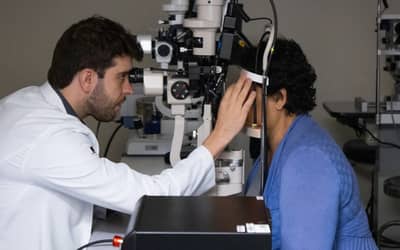 SUS passa a oferecer cirurgia que trata glaucoma e catarata no mesmo procedimento
