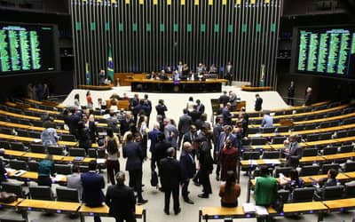 Câmara aprova novas regras para MEI; CACB cobra avanço para pequenas empresas